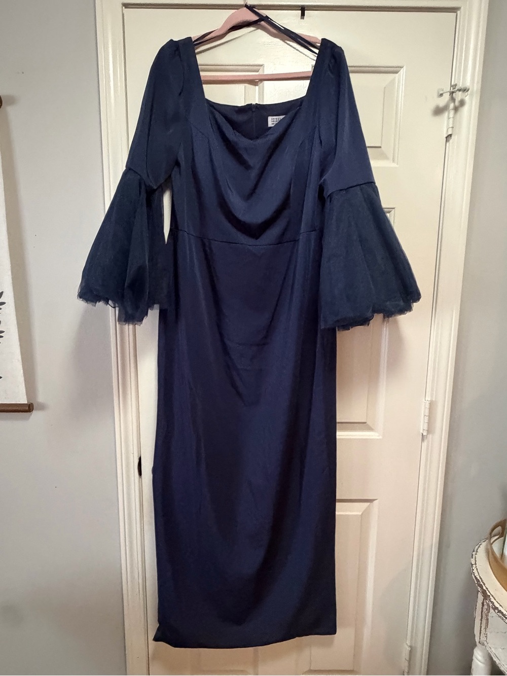 Mac Duggal Navy Bell-Sleeve Evening Gown - NWT! - Picture 4 of 7